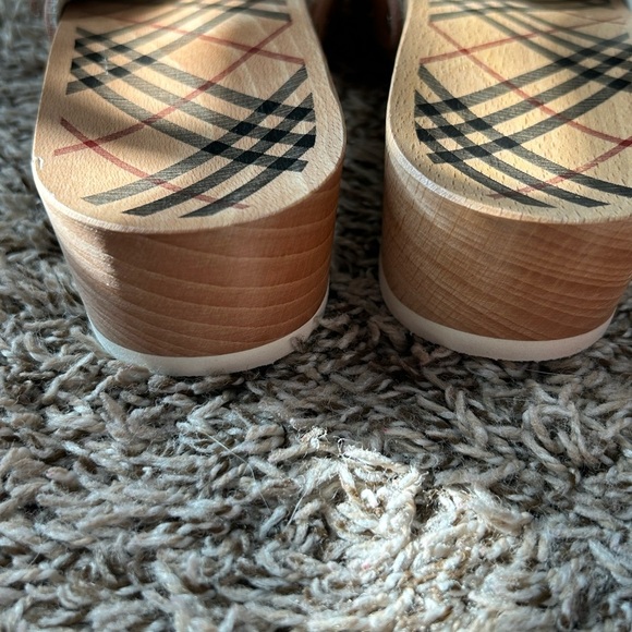 Burberry Brigitte Women's 38 US 8 Wooden Clog Slide - NWOT. Never Worn. Pink - Picture 6 of 10